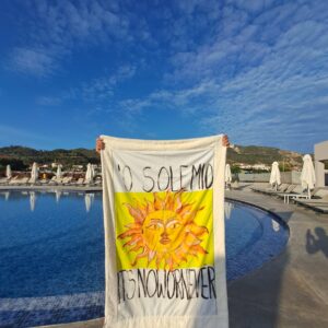 'O sole mio Premium Beach Towel